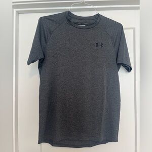 Under Armour men’s small shirt